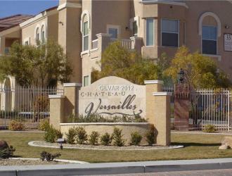 Бюджетные апартаменты с бассейном в Лас-Вегасе в аренду