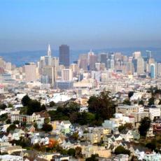 Просторный Таунхаус с захватывающим видом на даунтаун Сан Франциско и район Твин Пикс